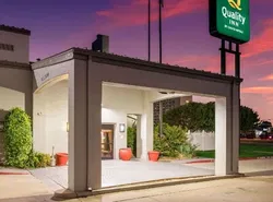Quality Inn Tulsa Central