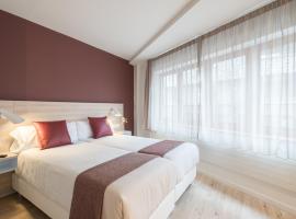 Hotel & Aparthotel Cosmos Accommodation Florida