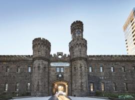 Adina Apartment Hotel Melbourne, Pentridge Accommodation Florida