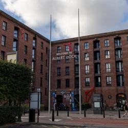 Albert Dock, Liverpool Accommodation Florida