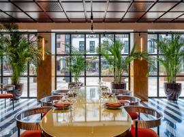 Bazzar Boutique Hotel Accommodation Florida