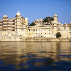 City Palace of Udaipur, Udaipur Accommodation Florida