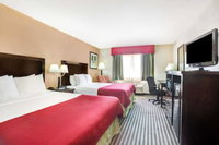 Baymont by Wyndham Dallas/ Love Field