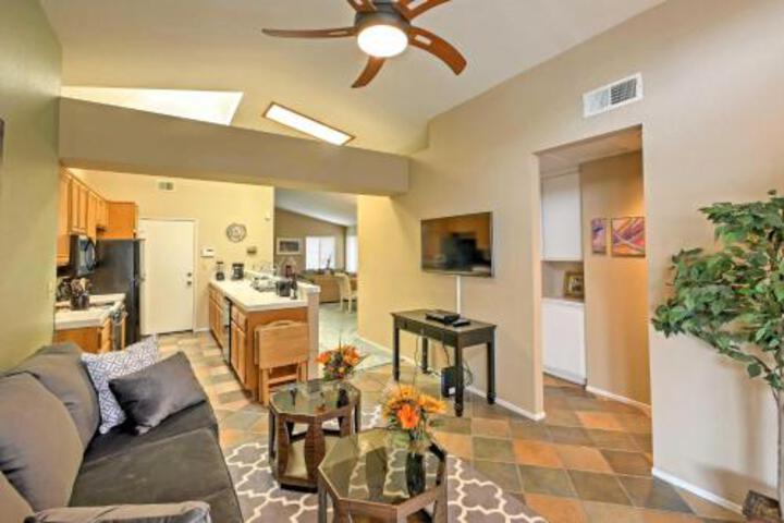 Central Corona House W / Spacious Backyard! - thumb 6