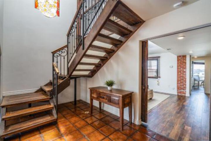 2700 Ocean Blvd. 3 Bedroom Home - thumb 4