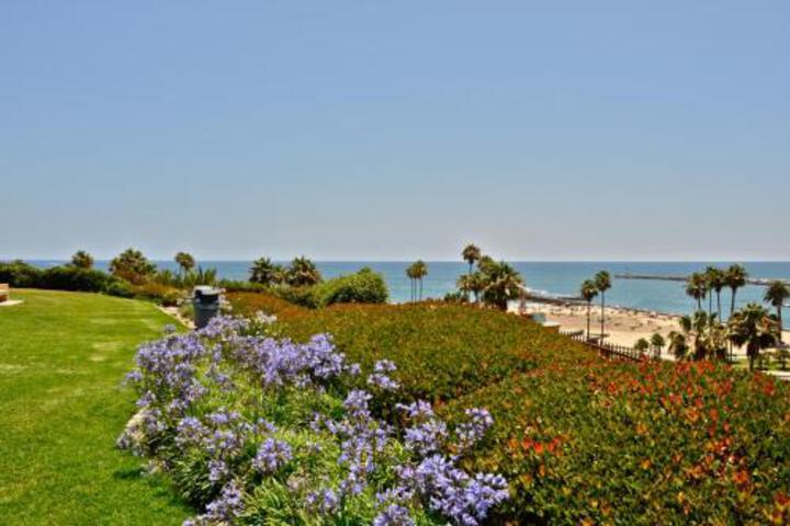 2700 Ocean Blvd. 3 Bedroom Home - thumb 1