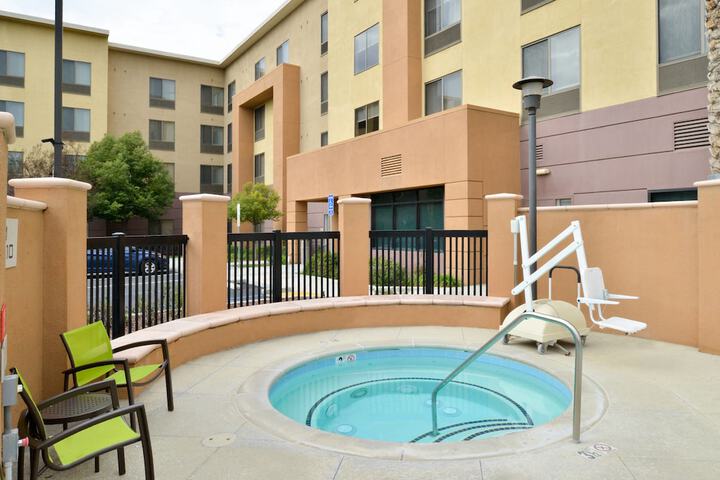 SpringHill Suites By Marriott Corona Riverside - thumb 4