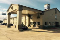 Texas Inn  Suites