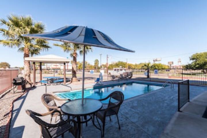 Motel 6 Eagle Pass, TX - Lakeside - thumb 0