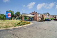 Motel 6 Waukegan IL