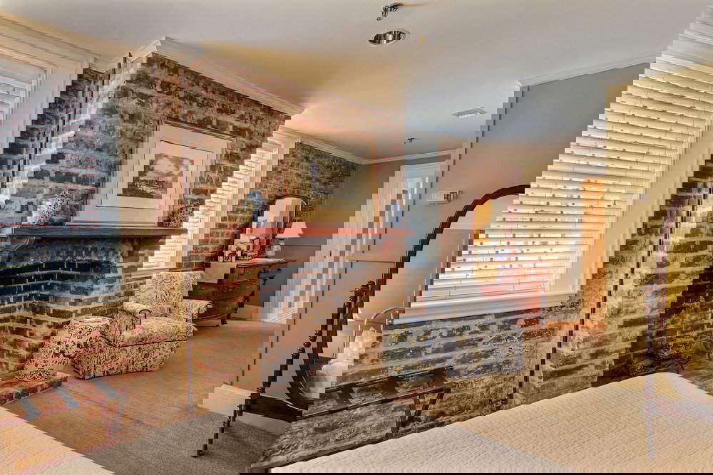 The Presidents' Quarters Inn - thumb 3