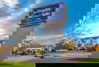 Hampton Inn  Suites Chicago/Hoffman Estates