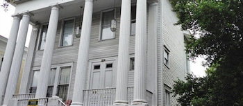 The Confederate House - thumb 0