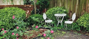 The Confederate House - thumb 1