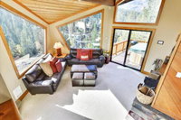 Alpine Meadows Davos Vista Home in the Sun