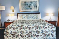 Executive Inn Thomson