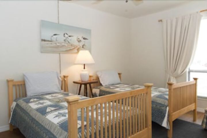 Runaway Bay 147 - thumb 6