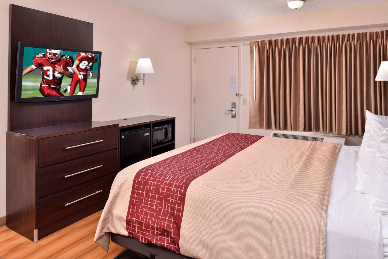 Red Roof Inn Champaign - University - thumb 8