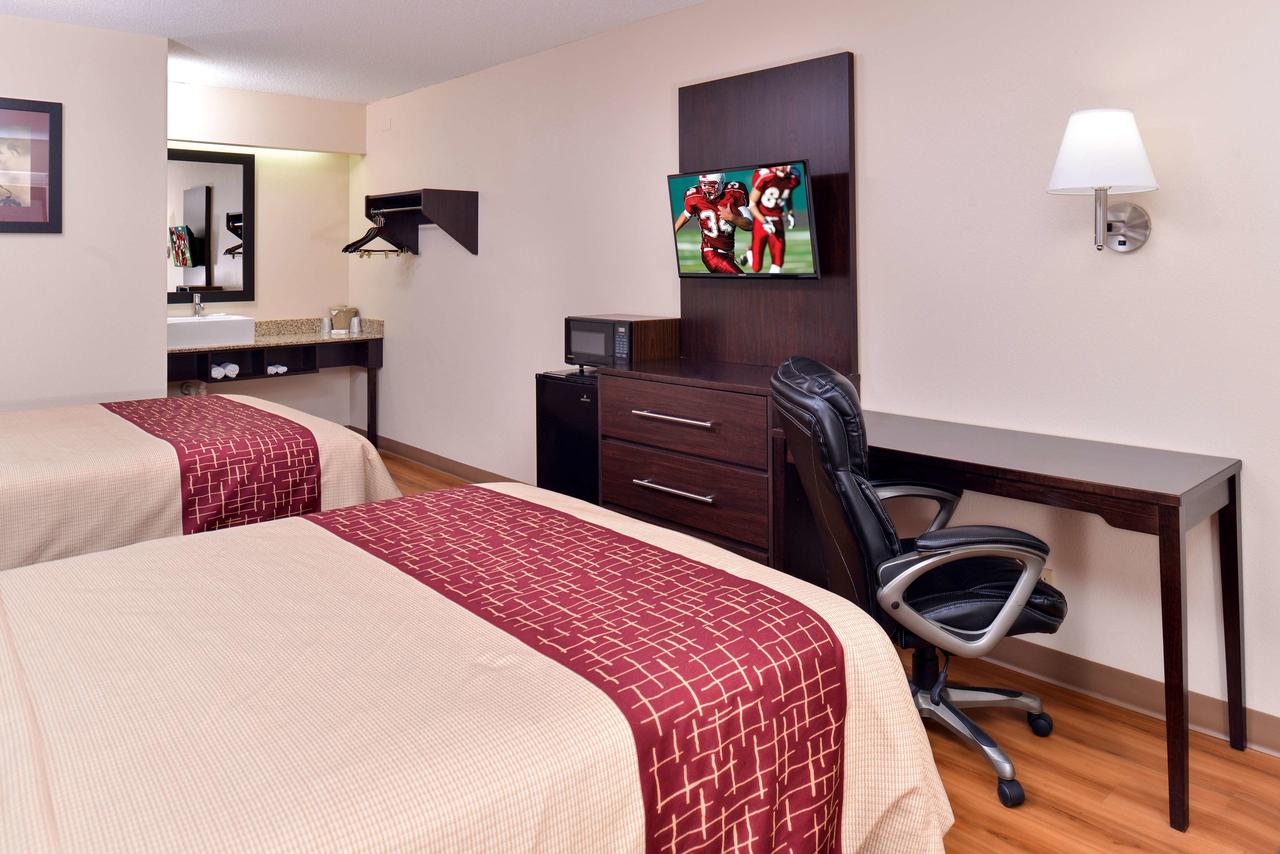 Red Roof Inn Champaign - University - thumb 5