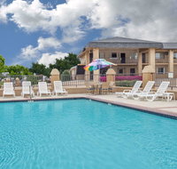Days Inn by Wyndham Ruston LA - Accommodation Florida