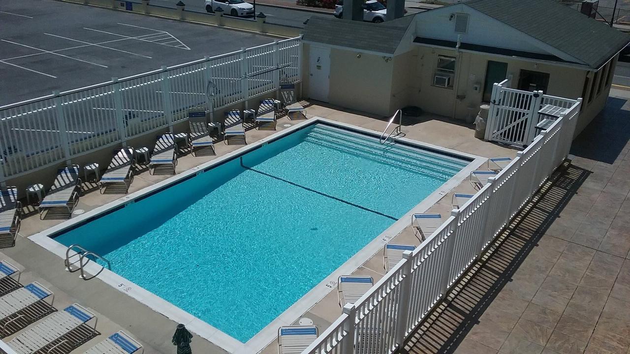 Casablanca Oceanside Inn - thumb 5