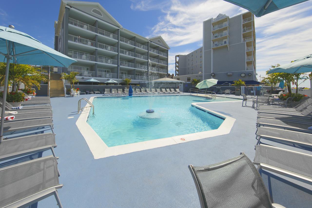 Commander Hotel & Suites - thumb 27