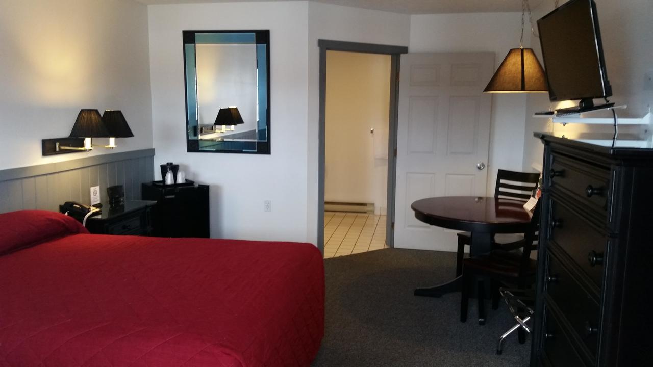 Long Branch Motel - thumb 7