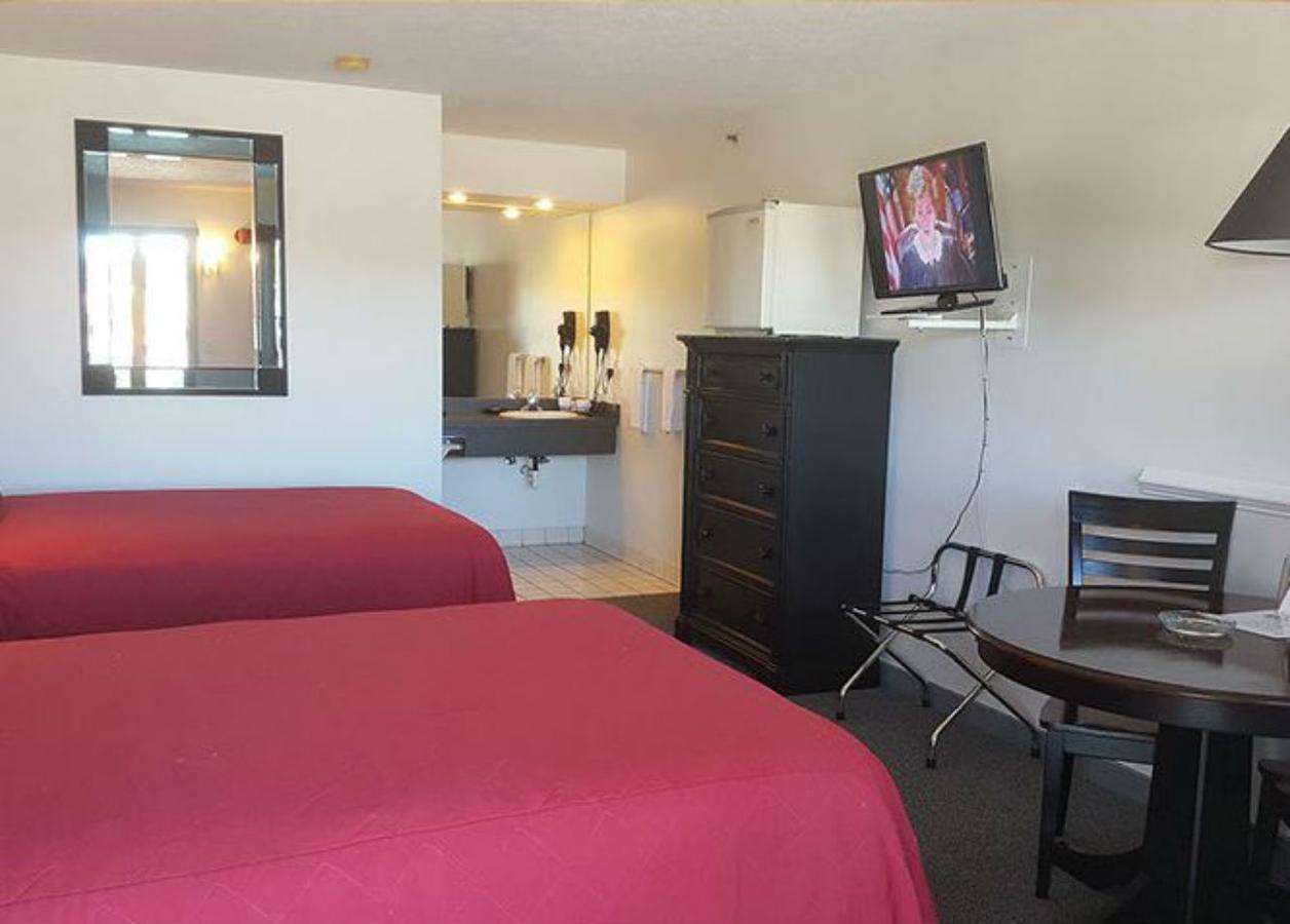 Long Branch Motel - thumb 4