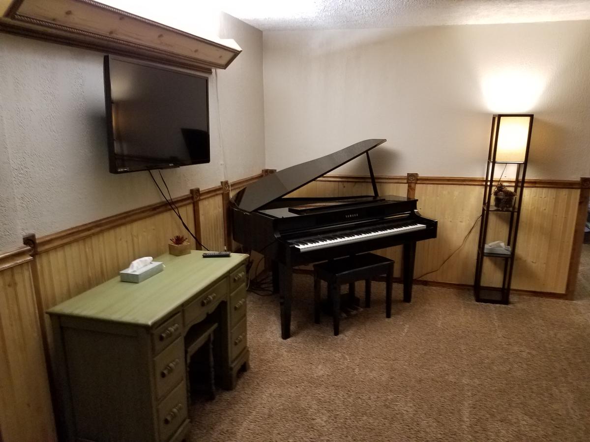 Oakland Motel - thumb 15