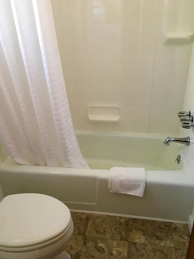 Oak Mar Motel - thumb 10