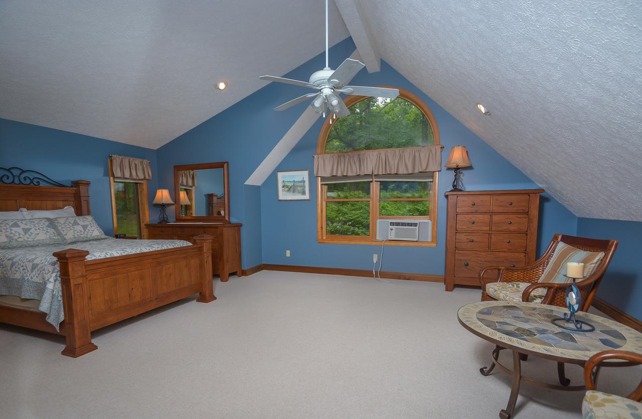 Schmidt Lodge Three-Bedroom Holiday Home - thumb 19