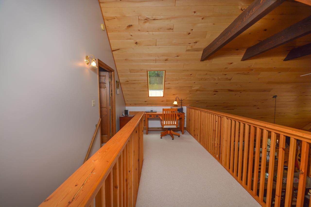 Schmidt Lodge Three-Bedroom Holiday Home - thumb 13