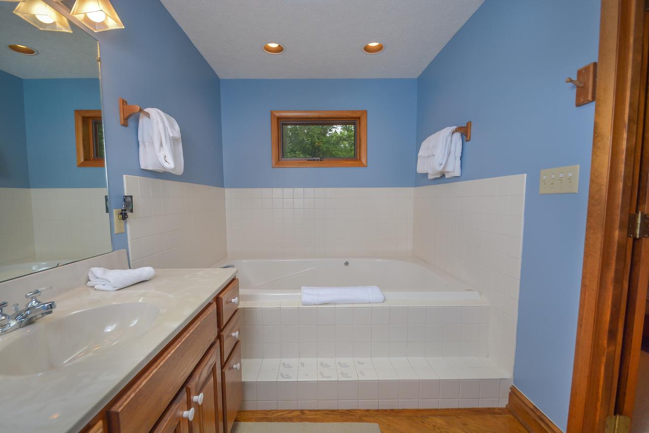 Schmidt Lodge Three-Bedroom Holiday Home - thumb 15
