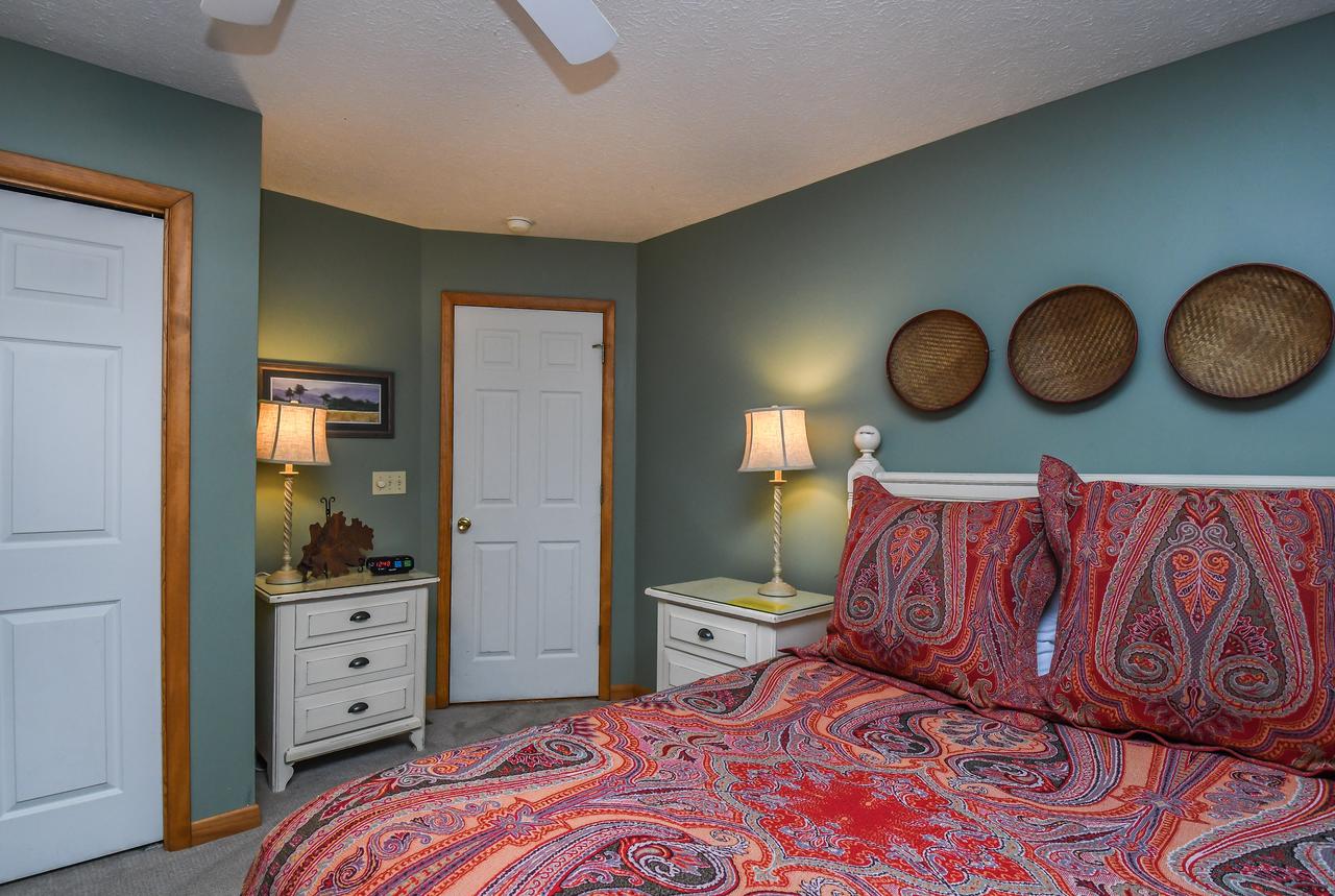 American Pride Five-Bedroom Holiday Home - thumb 15