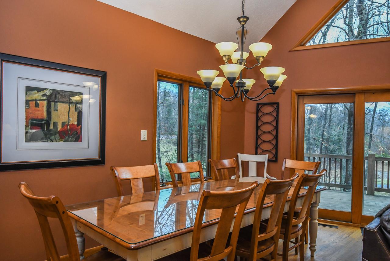 American Pride Five-Bedroom Holiday Home - thumb 8