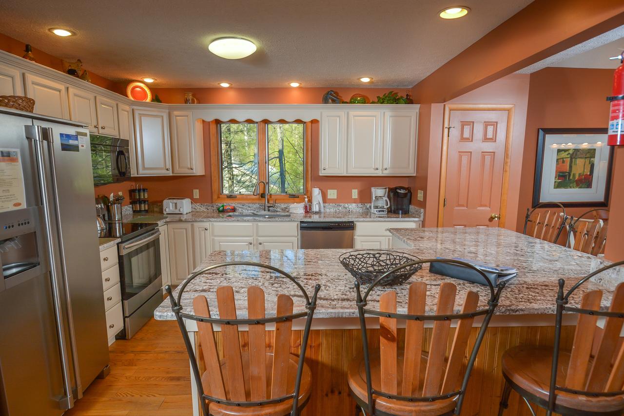 American Pride Five-Bedroom Holiday Home - thumb 42