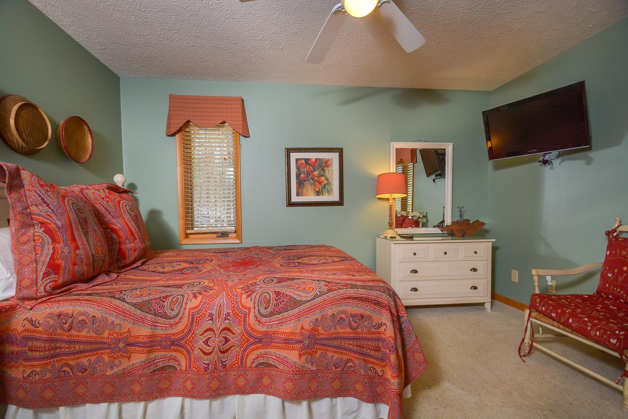 American Pride Five-Bedroom Holiday Home - thumb 28
