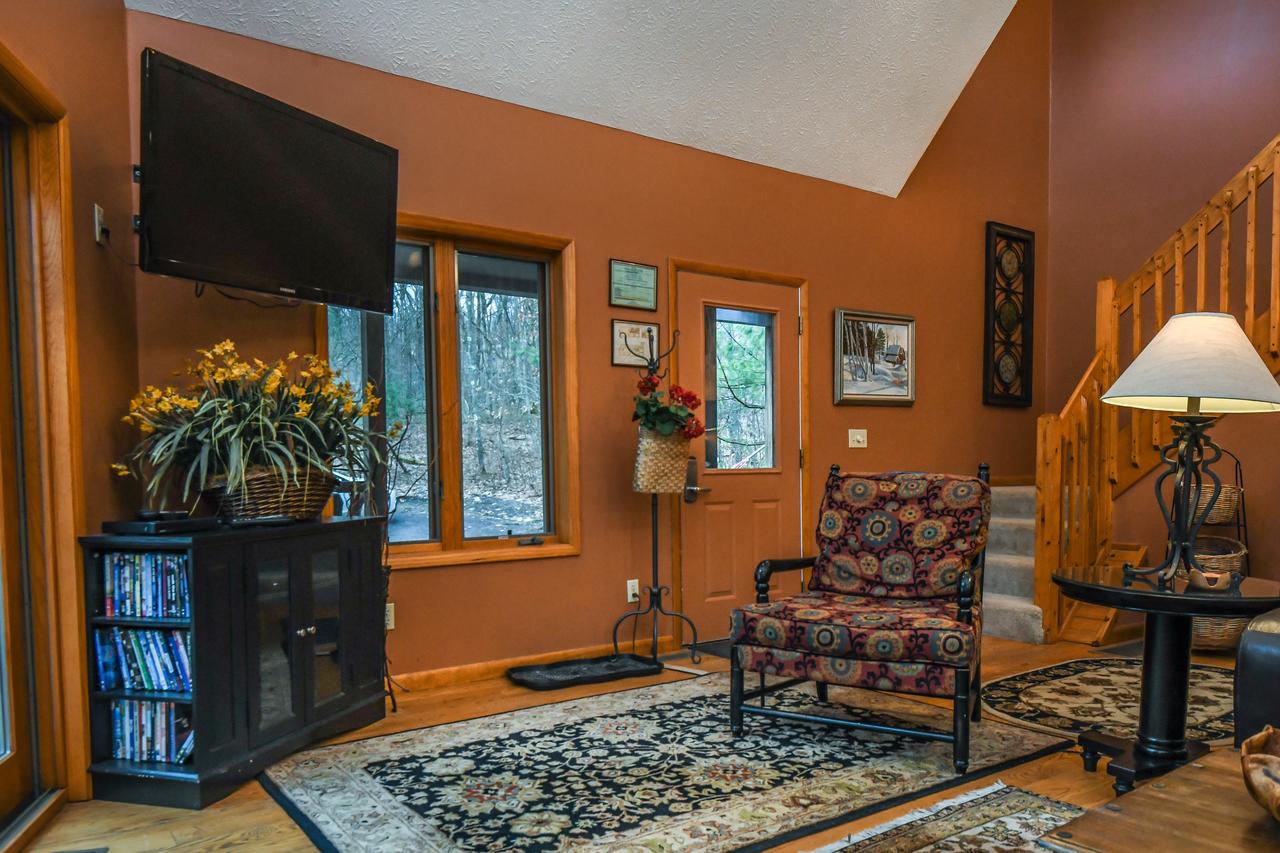 American Pride Five-Bedroom Holiday Home - thumb 4