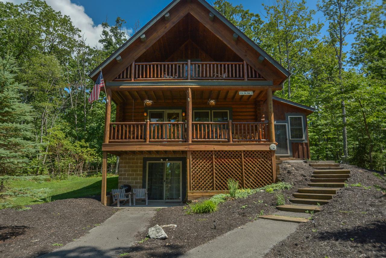Grin Inn Bear It Three-Bedroom Holiday Home - thumb 2