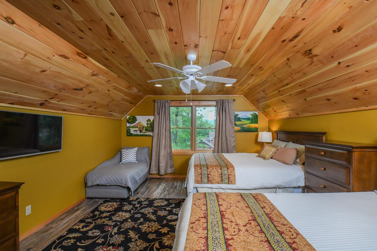 Sheba Snow Five-Bedroom Holiday Home - thumb 1