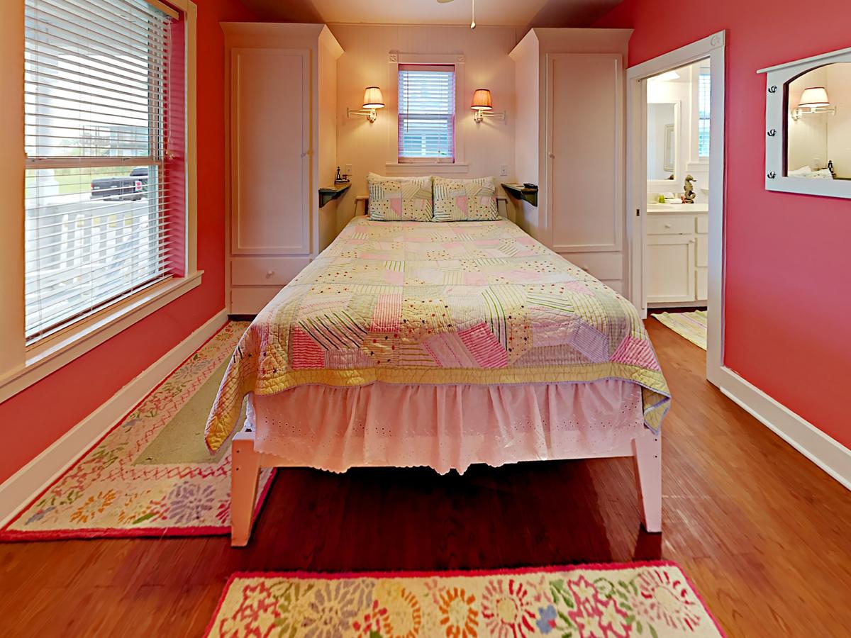 The Blue Marlin House Home - thumb 25