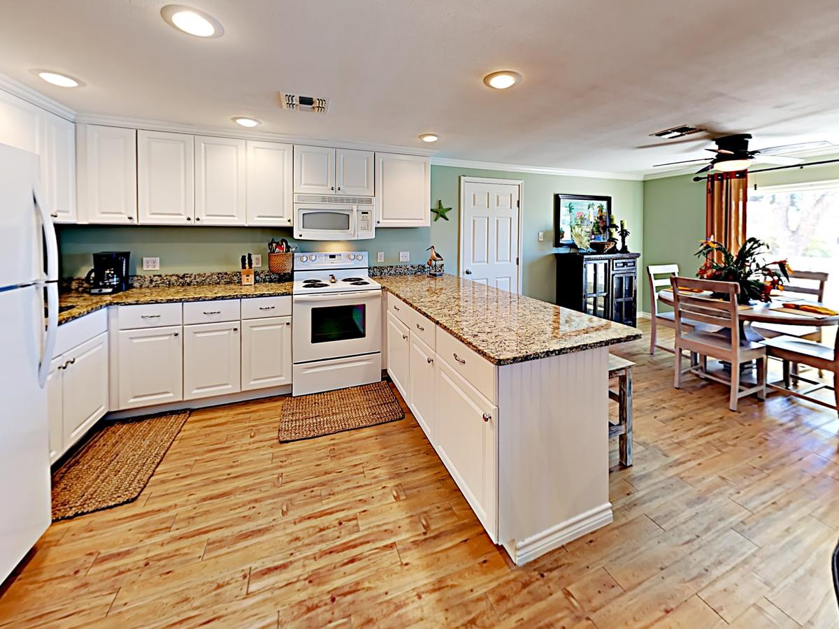 321 E Cotter Home - thumb 3