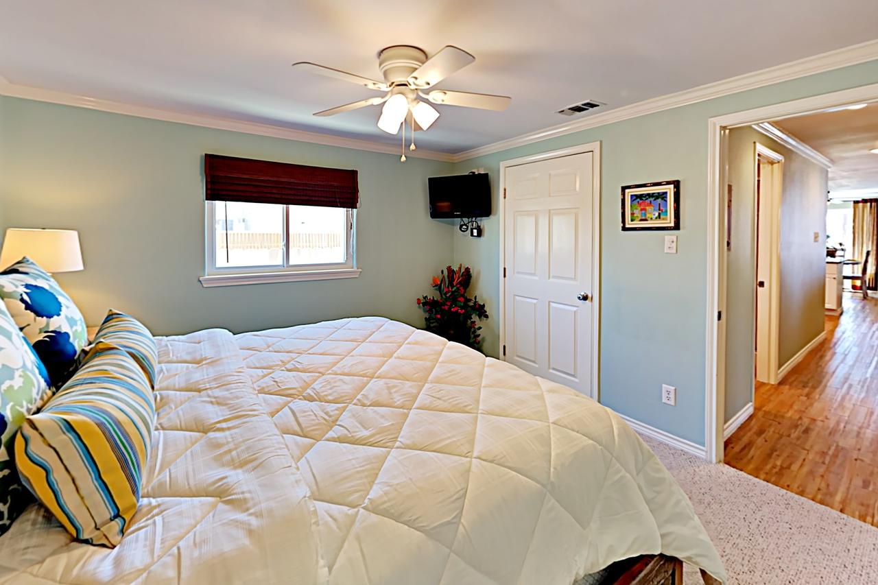 321 E Cotter Home - thumb 5