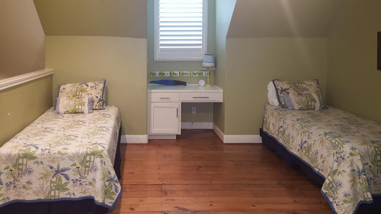 Beach Beauty- Port Aransas - thumb 11