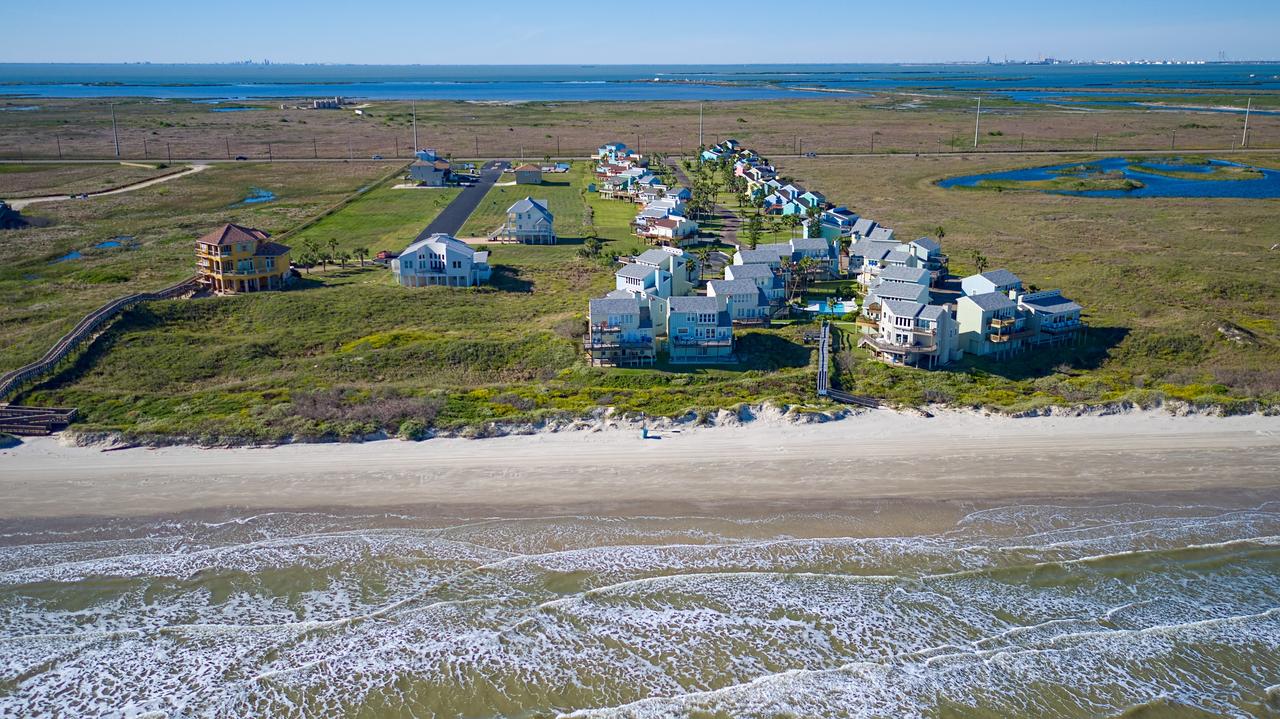 Beachfront Beauty In Port Aransas - thumb 23