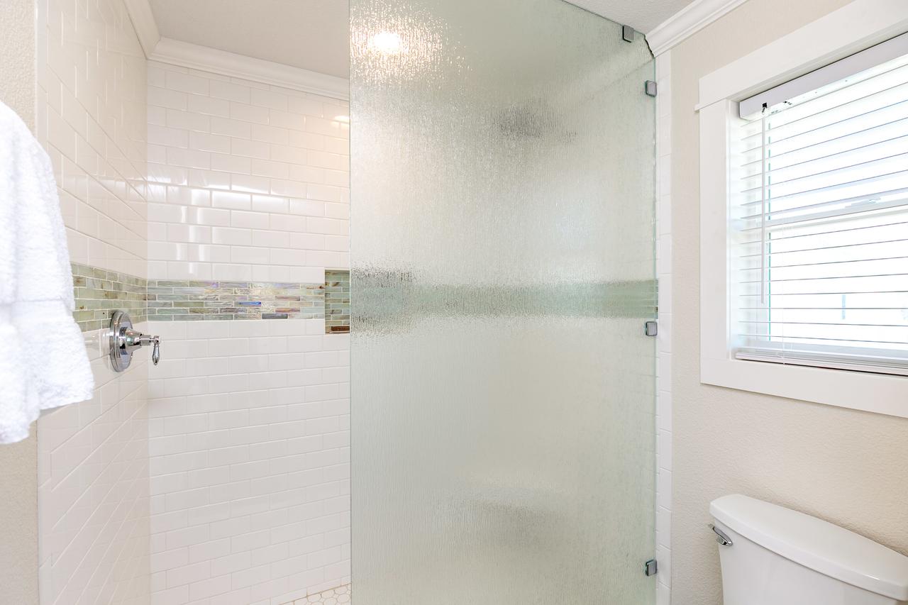 Beachfront Beauty In Port Aransas - thumb 1