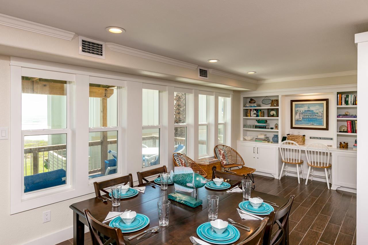 Beachfront Beauty In Port Aransas - thumb 22