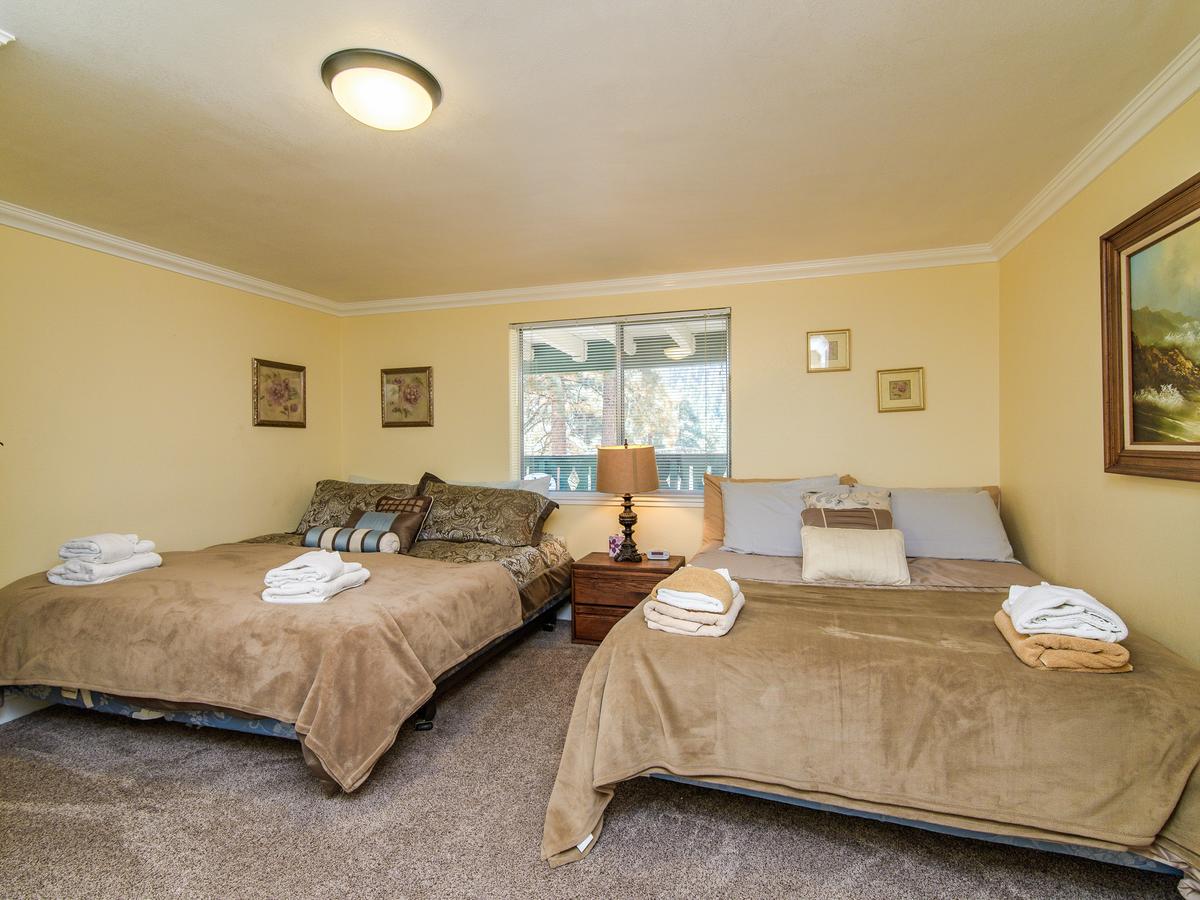 465 Kent Way Home - thumb 12