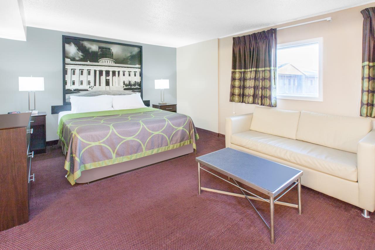 Super 8 By Wyndham Millbury/Toledo - thumb 13