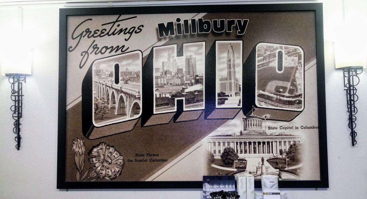 Super 8 By Wyndham Millbury/Toledo - thumb 11